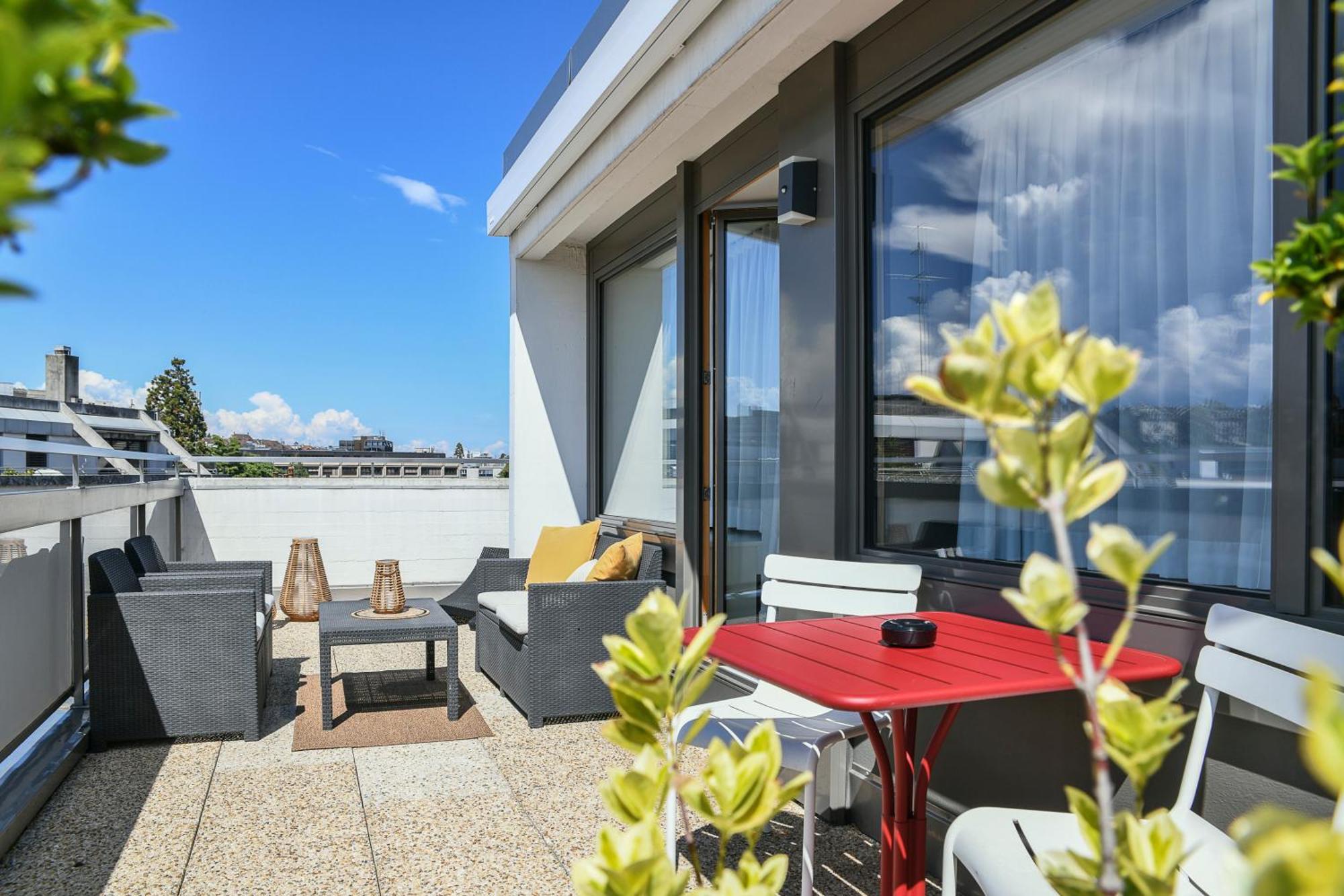 Home Swiss Hotel Женева Экстерьер фото
